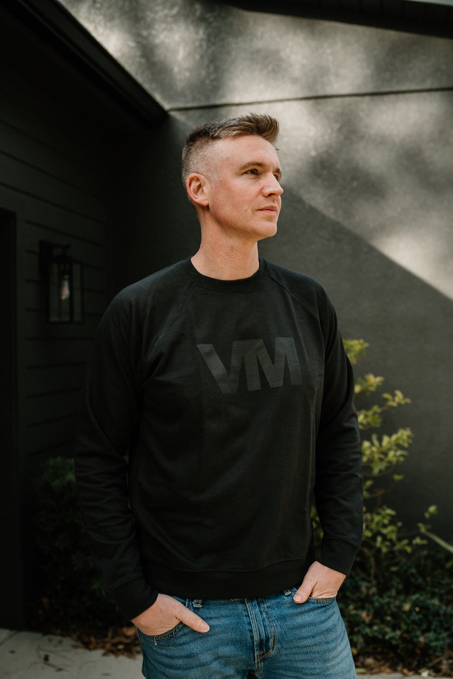 Black Long sleeve sweatshirt VM logo