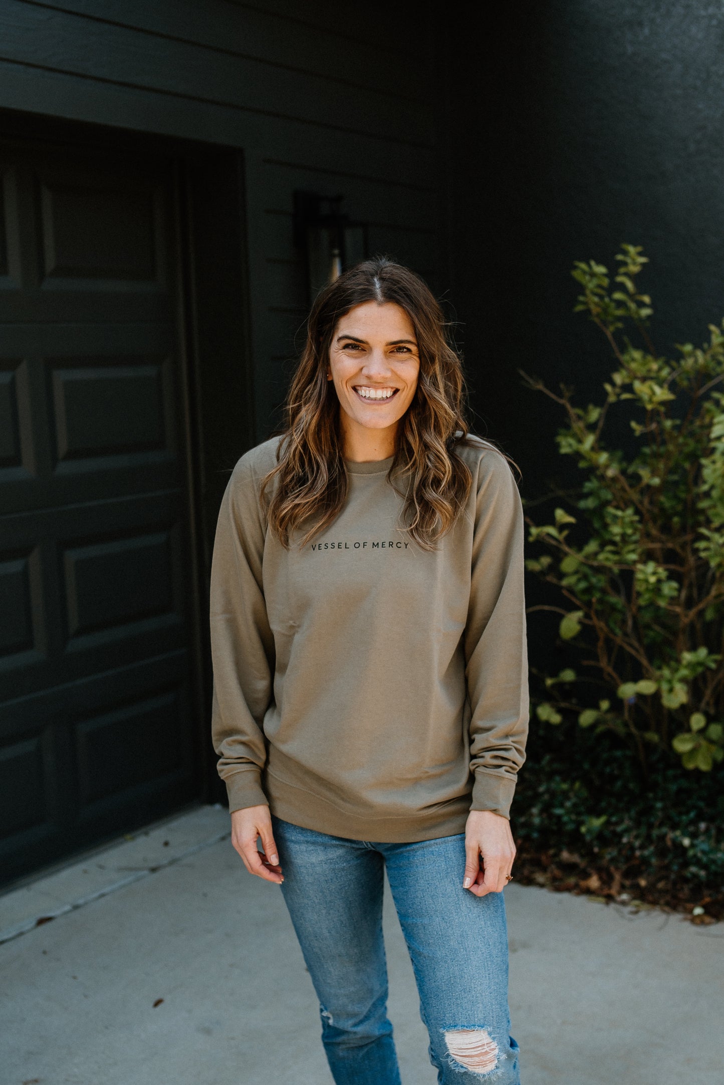 Green long sleeve sweatshirt